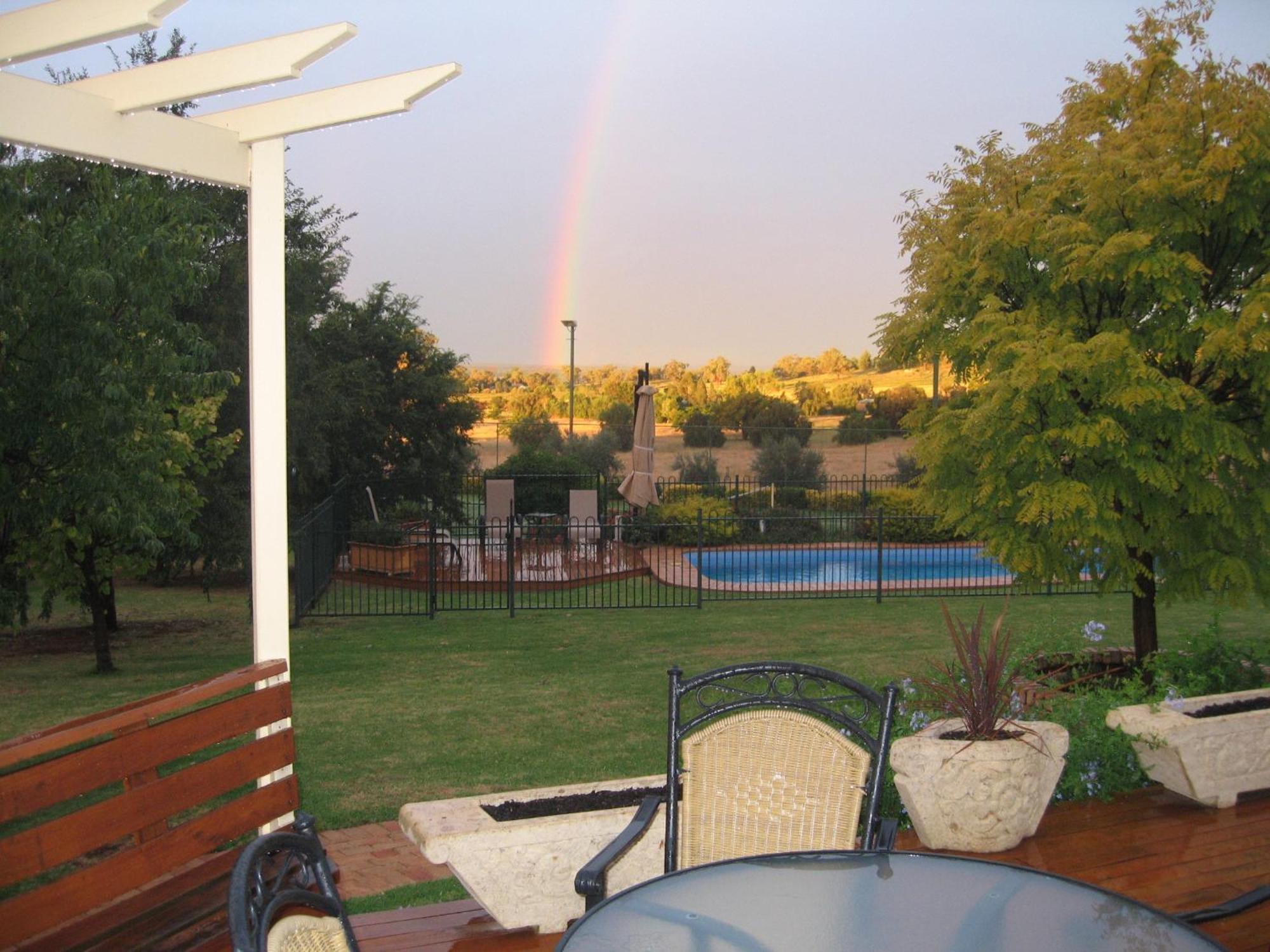 Pericoe Retreat Bed & Breakfast Dubbo Luaran gambar
